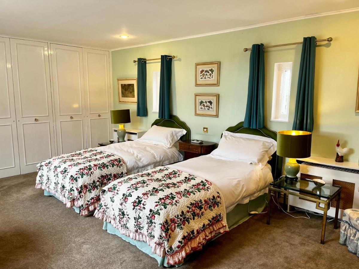 Bed and Breakfast Whitehouse Uplawmoor Exterior foto